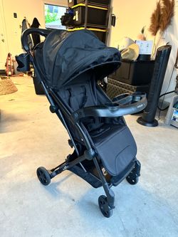 Mompush Lithe V2 Lightweight Travel Stroller – Like New