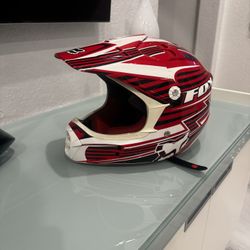 Fox V1 Helmet 