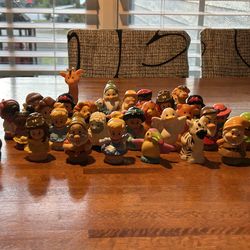 Fisher Price Little People Lot Of 32