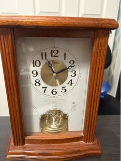 Seiko mantel musical clock