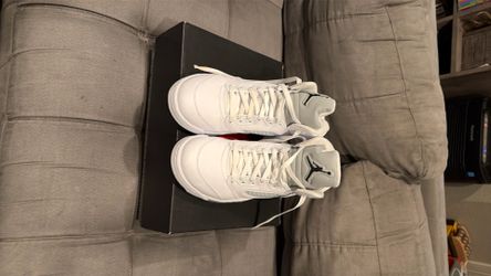 New Jordan 5 Retro White Metallic (2026) Sz12