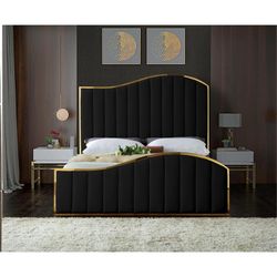 Meridian Furniture - Jolie Velvet King Bed in Black - JolieBlack-K