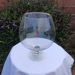 LARGE GLASS BOWL ON A PEDESTAL 