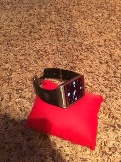 Silver Samsung gear