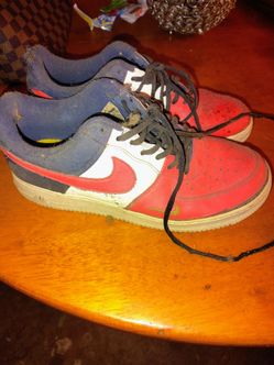 Nikes Air Force 1 shoes