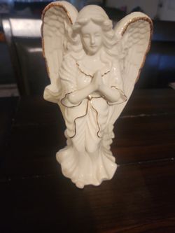 ANGEL  FIGURINE  CANDLE HOLDER