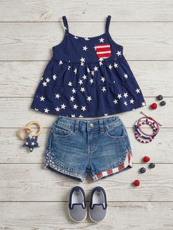 Adorable toddler Fourth of July Outfit Set - Stars & Stripes