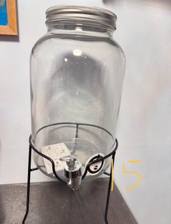 Brand New Stylesetter Glass Beverage Dispenser with Metal Stand