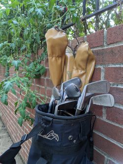 Jack Nicklaus Golden Bear Golf Clubs Set With Bag