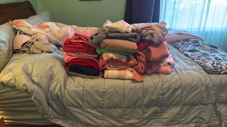 Girls’ clothes size 12-14!