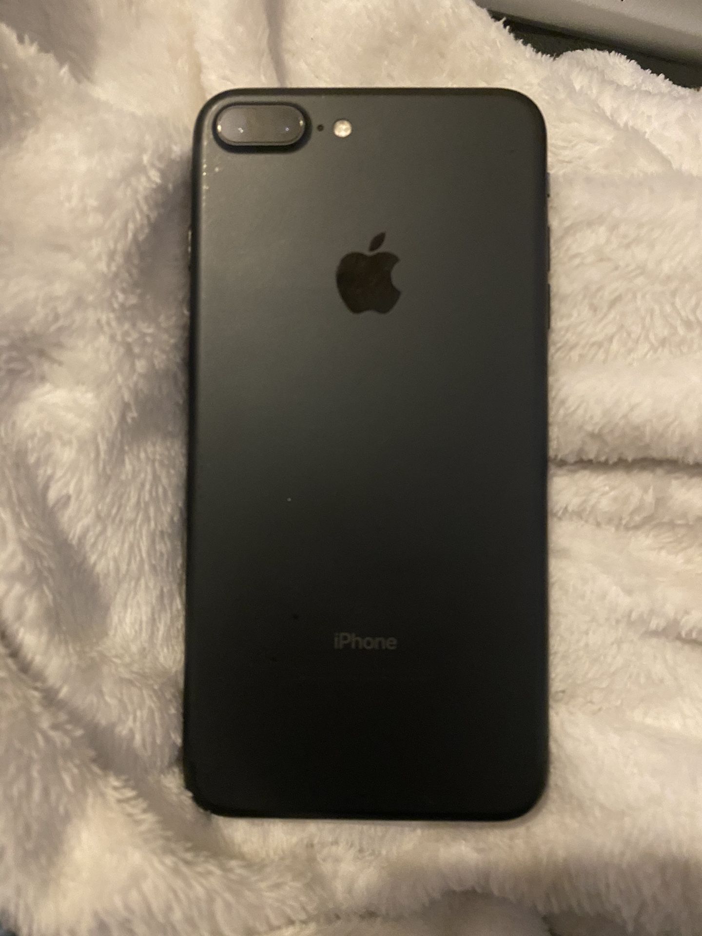 Barely Used iPhone 7 Plus