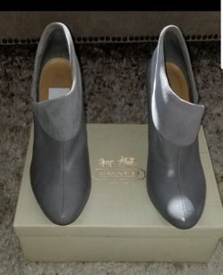 Coach Boots(Please Read Description Completely)
