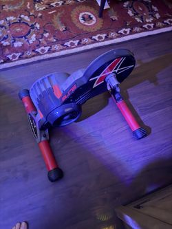 Indoor smart cycling trainer