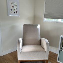 Nursing Chair / Rocking Chair