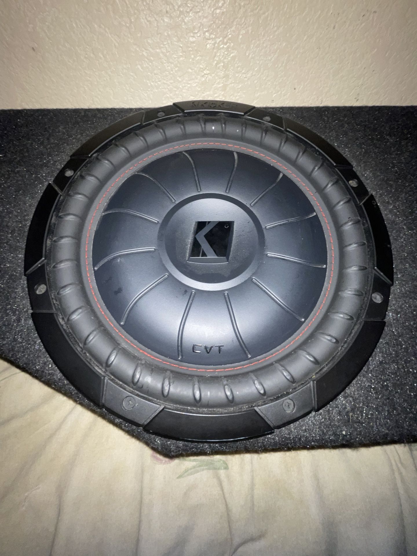 2 Kicker Cvt 12s