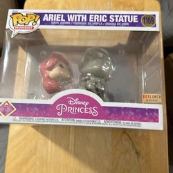 Ariel With Eric Statue Funko Pop
