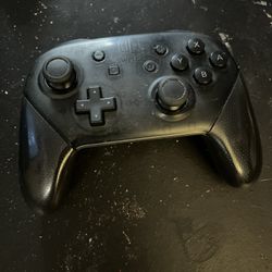 Nintendo Switch Pro Controller