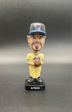 MLB 2002 Mike Piazza 31 New York Mets Football Mini Bobblehead 3”