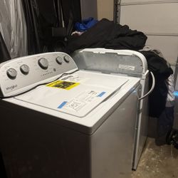 Whirpool washer and dryer