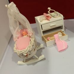 Lundby Dollhouse Vintage Baby & Nursery Items