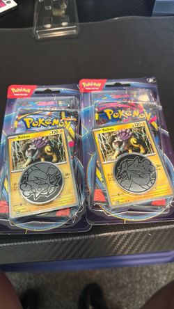2 Pk booster with Raikou card