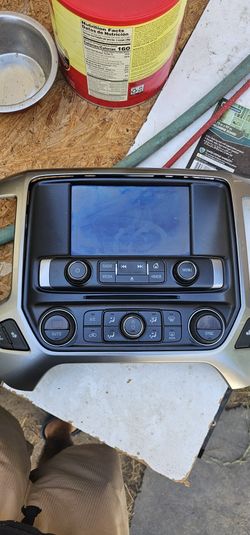 2018 Silverado Radio