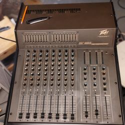 Stareo Powered Mixing Console/ Peavey XR-800C
