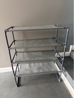 Shoe stand