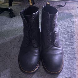 Doc Martens Boots