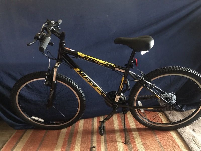 New without tag mountain bike 24”