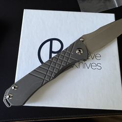 Chris Reeve Umnumzaan Left Handed pocket knife