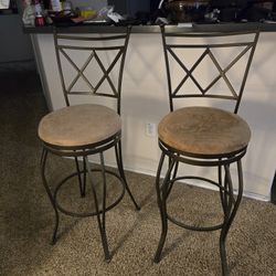 Set of 2 Metal Bar Stools 