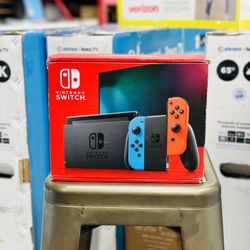 Nintendo Switch 