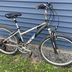 Women’s Mountain Bicycle26” Wheels By GT Timberline 21 Sp Full Suspension