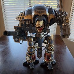 JoyToy Warhammer: 40,000 Action Figure - Imperial Knights, House Terryn, Knight Paladin