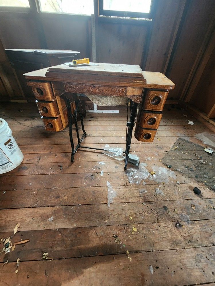 Antique Sewing Machines