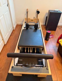 Balanced Body Studio Reformer Pilates Machine