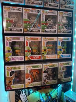 Funko pop Teenage Mutant Ninja Turtles OG and Teenage Mutant Ninja Turtles Chase selling all together