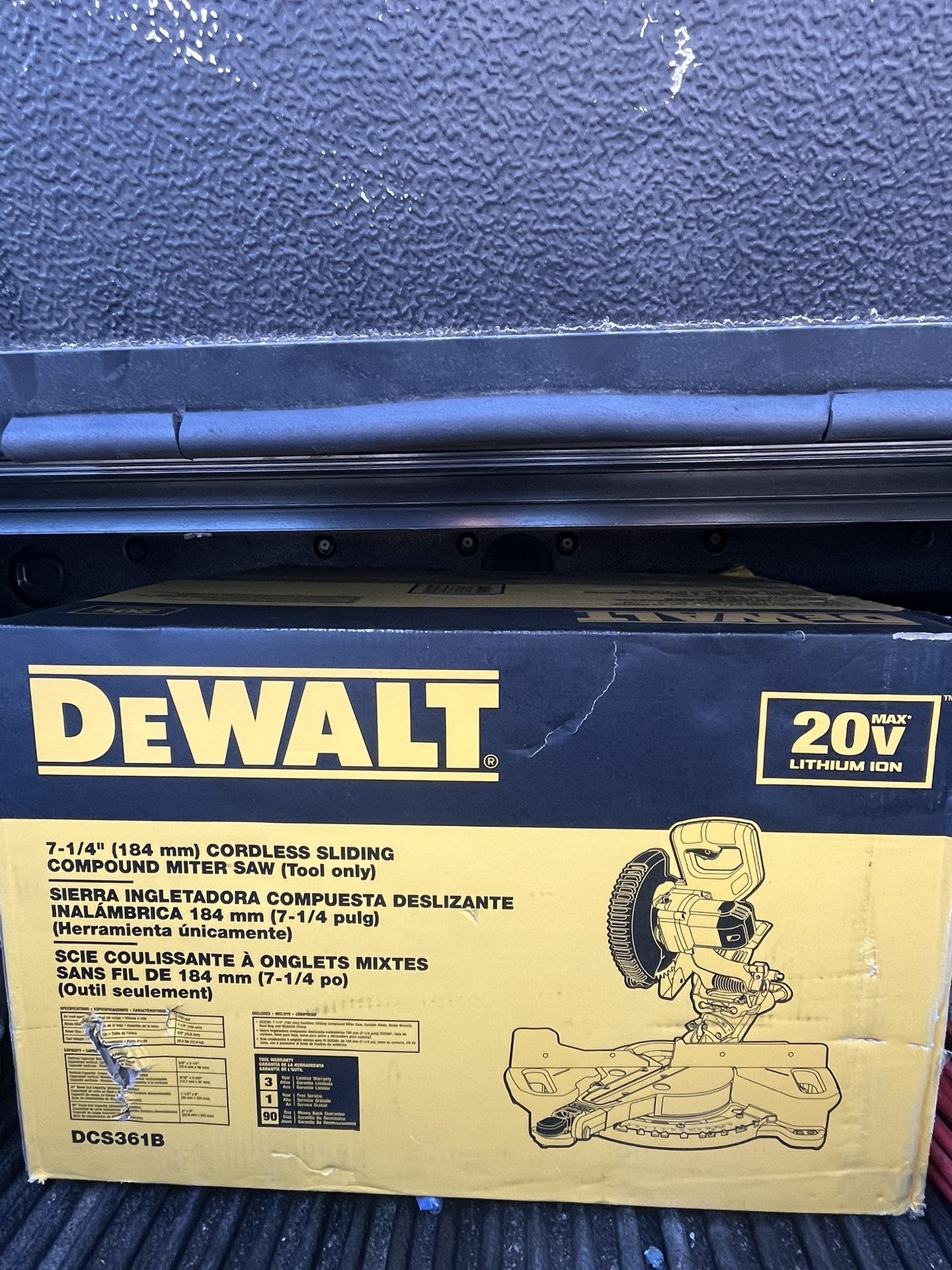 Dewalt Compound Meter Saw
