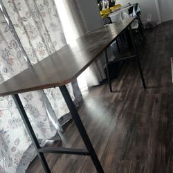 Desk $35