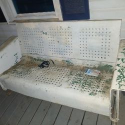 Vintage Glide Rocker Loveseat And Chairs 