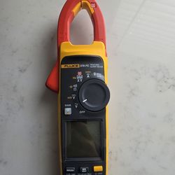 Fluke 378 FC
