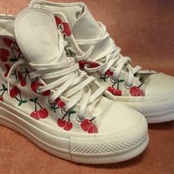 Converse All-Star Chuck Taylor Women's High-Top Platform Sneakers Size 6.5 - Used Good