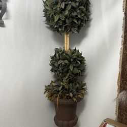 TOPIARY ARTIFICIAL TREE 