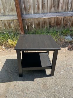Square table