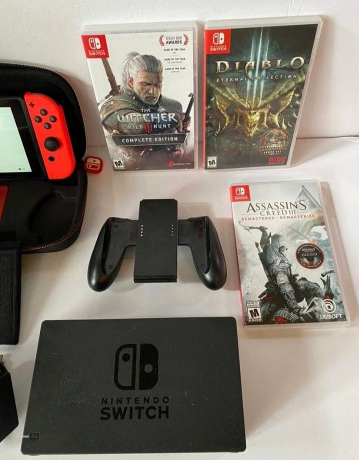 Am giving away Nitendo switch for my wedding anniversary to who first wish me on my cellphone number..513...620..4912..