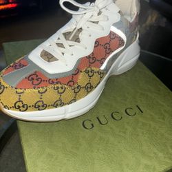Gucci Sneakers