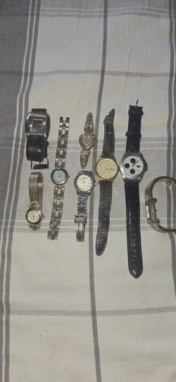 Watch Lot 8 Pcs.