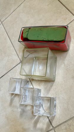 Lot if 5 geometrical vases
