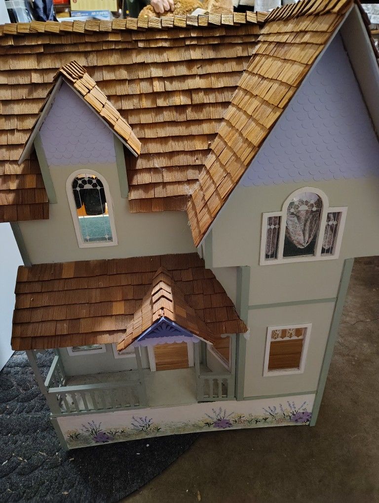 Wooden Doll House 